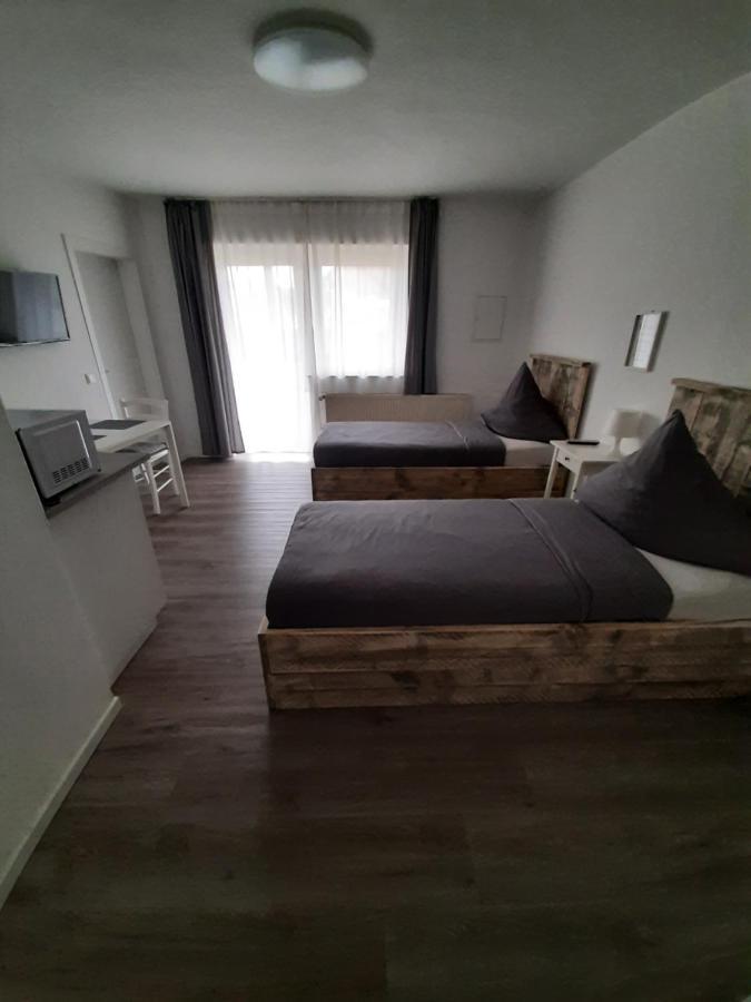 Zweibettzimmer mit eigenem Bad
